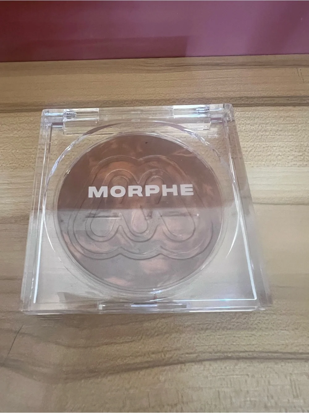 NEW.. MORPHE CLOUDLIGHT soft glow veil finishing powder. Sunset